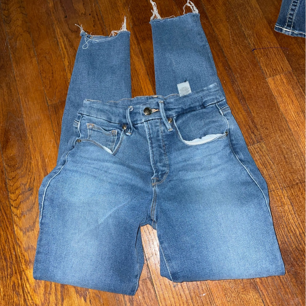 Good American destroyed hem cropped jeans